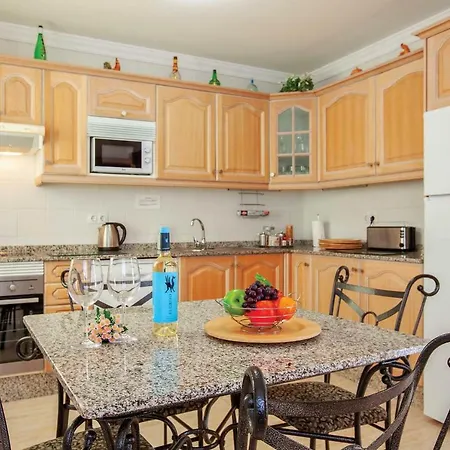 Puerto Del Carmen Sleeps 6 Pool Wifi Villa